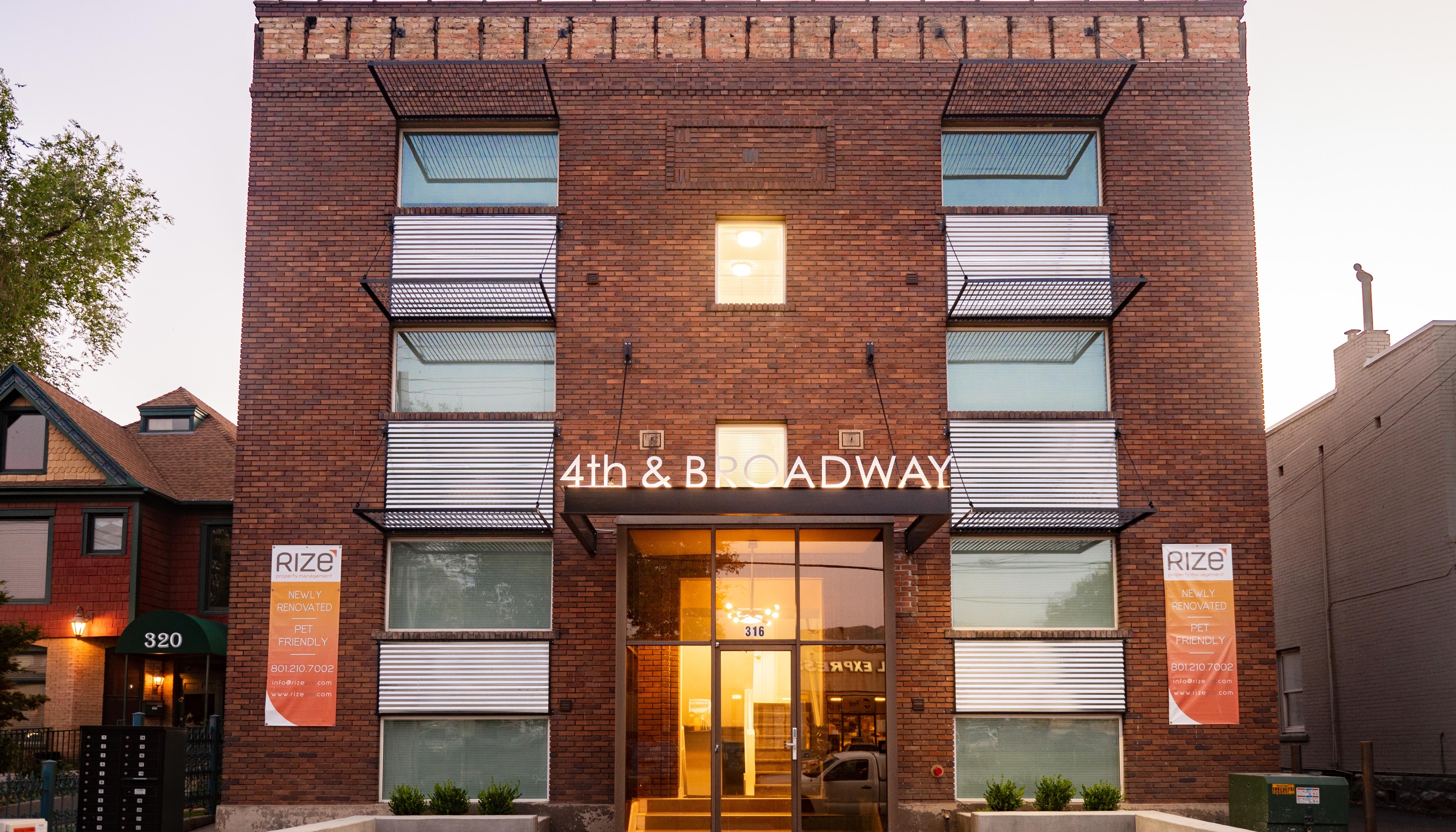  Brach Design Architecture - 4th and Broadway