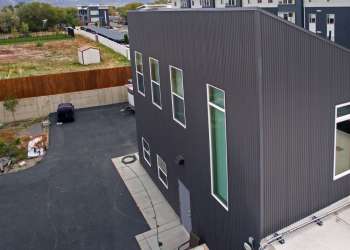  Brach Design Architecture - Modern